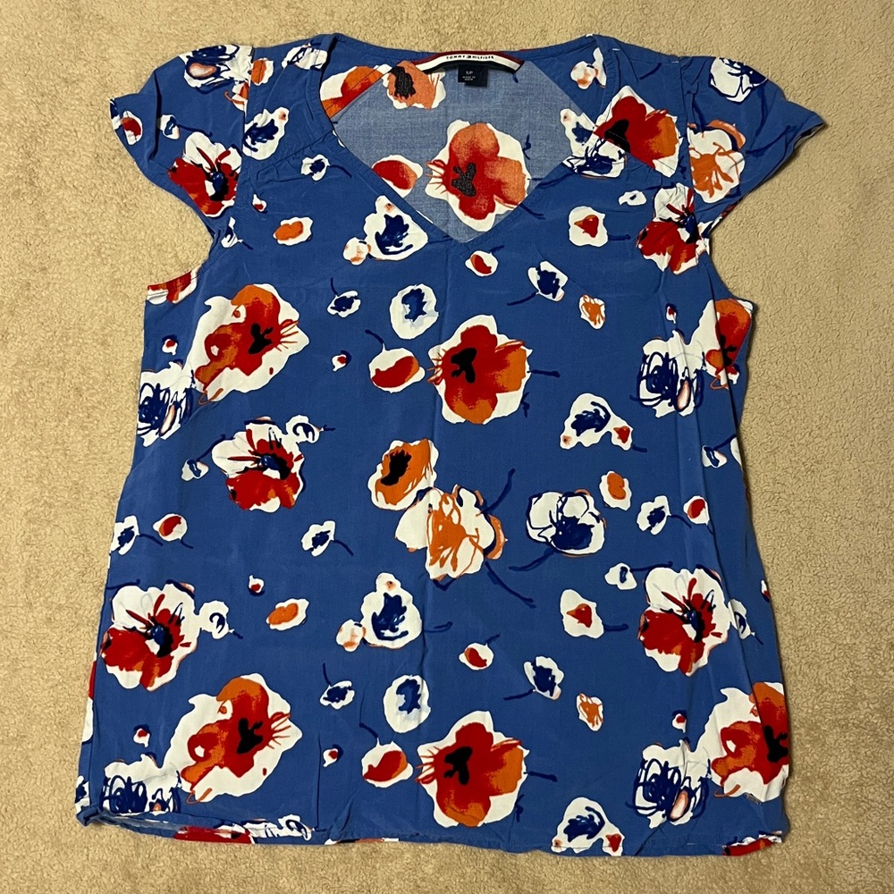 Tommy Hilfiger Blue Fitted Blouse with Red Floral Pattern